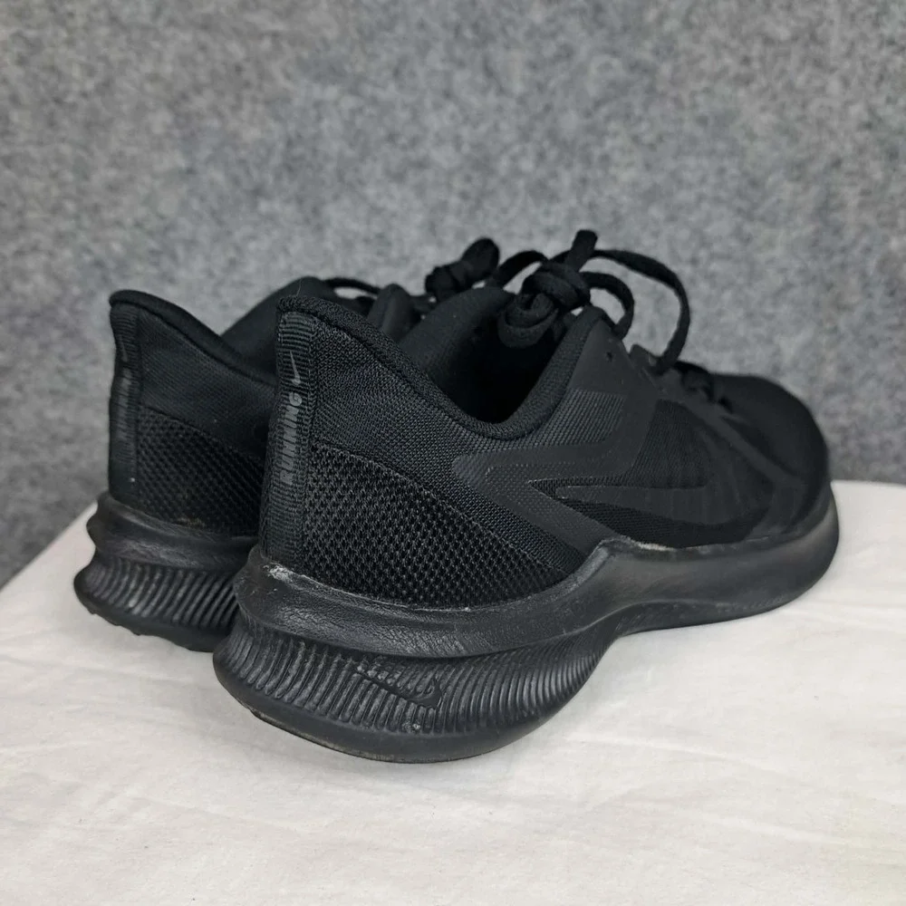 Nike Downshifter 10 Mens 10 Black‎ Iron Grey CI9981-002 Athletic Running Sneaker